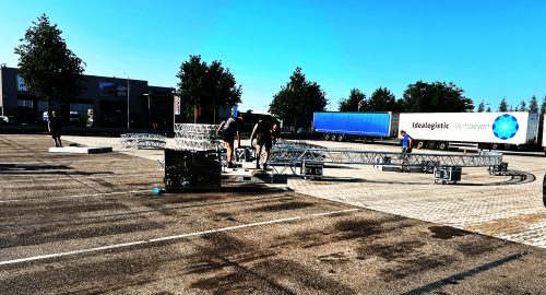 Opbouw-jubileumfestival-eigen-terrein