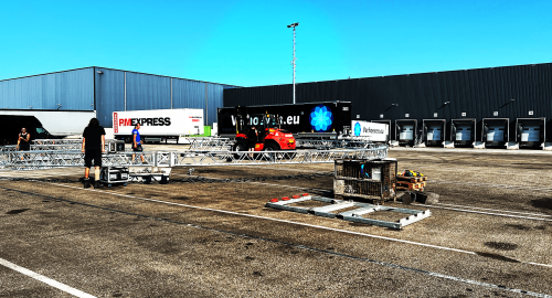 Opbouw-jubileumfestival-eigen-terrein