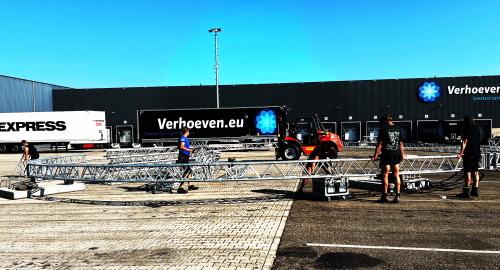 Opbouw-jubileumfestival-eigen-terrein