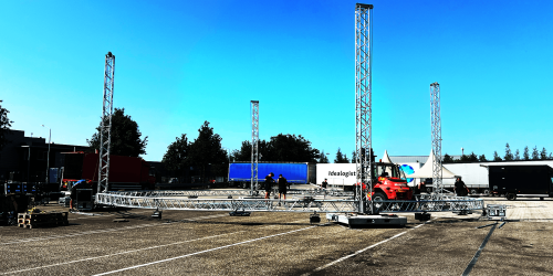 Opbouw-jubileumfestival-eigen-terrein